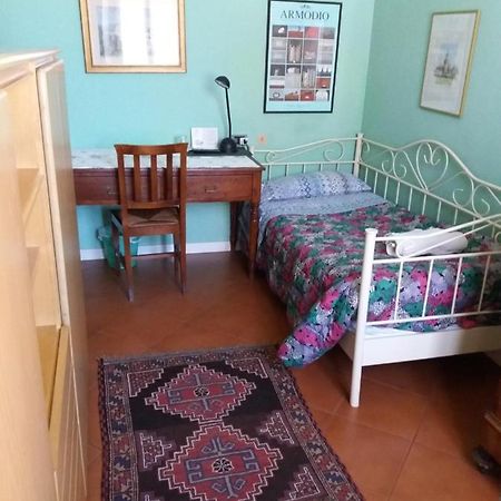 B&B "Angela " Пьяченца Экстерьер фото